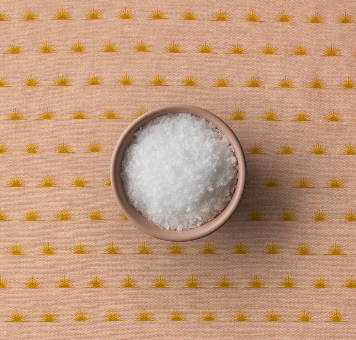 Patterned Salt Sea Salt Date-Sweetened Dark Chocolate – Spring & Mulberry